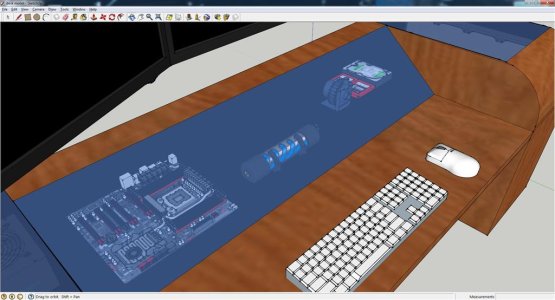 deskpic3resized.JPG