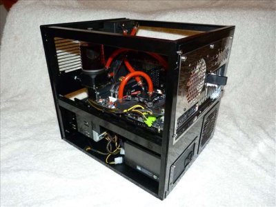 ROGCUBE0010.jpg