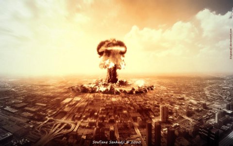 Nuclear_explosion_by_kingsandji.jpg