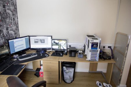 comp room 1.jpg