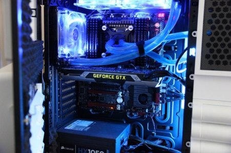 inside2.jpg