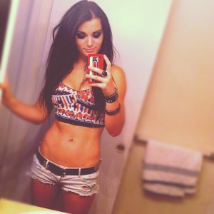 britani_knight_instagram_i8O1W6zi.sized.jpg