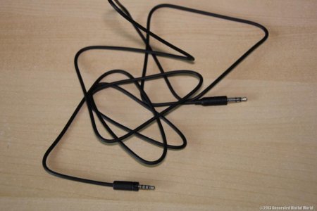 CDW-Review-of-the-Sennheiser-MOMENTUM-On-Ear-Headphones-6.jpg