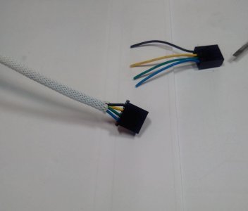 E22Connector1.JPG