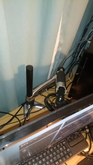 stand2.jpg