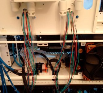 LotsOfWires.jpg
