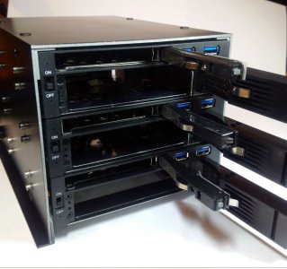 3_SSD&3_HDD.JPG