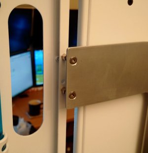 SlideOutBridgeCountersunk7.JPG