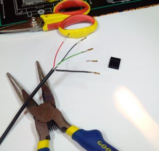 Monitor_Custom_USB2_c.JPG