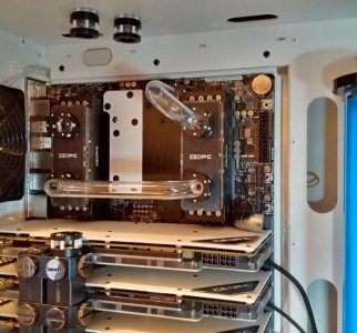 MotherboardStrip&BuildWet_15.jpg