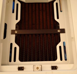 RadiatorBracketFitted.JPG